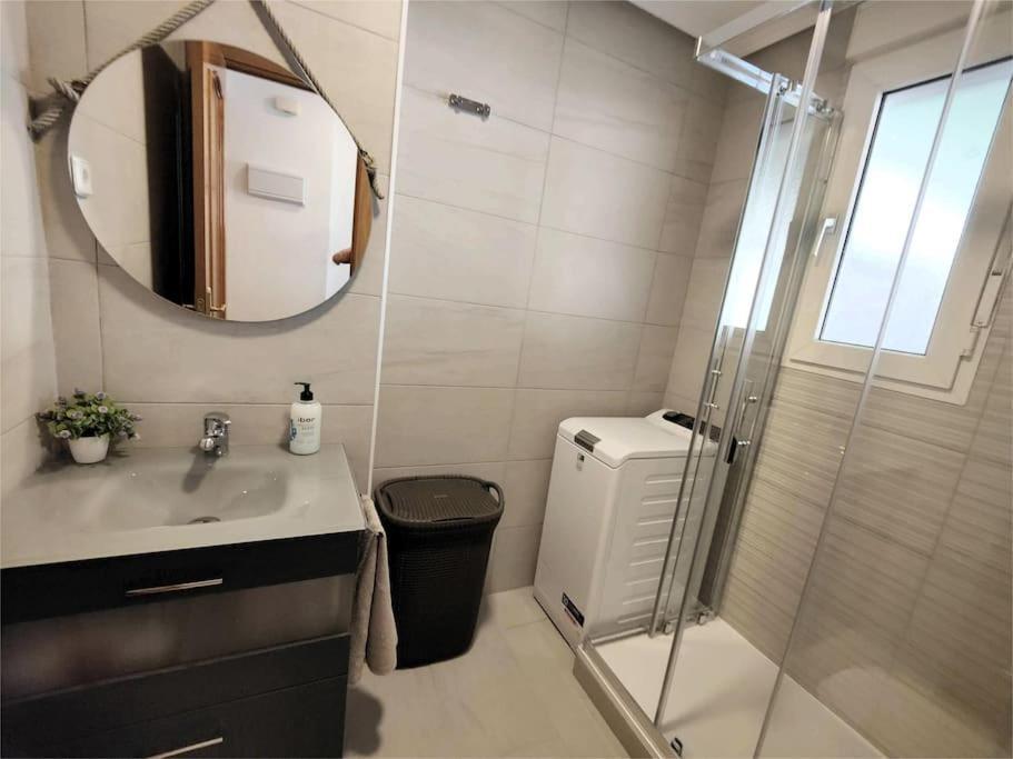 Apartamentos Turisticos Seviro Мадрид Экстерьер фото
